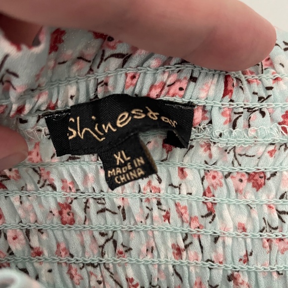 Top - Picture 2 of 2